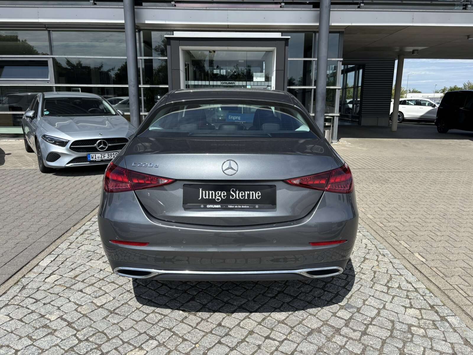 Mercedes-Benz C 220