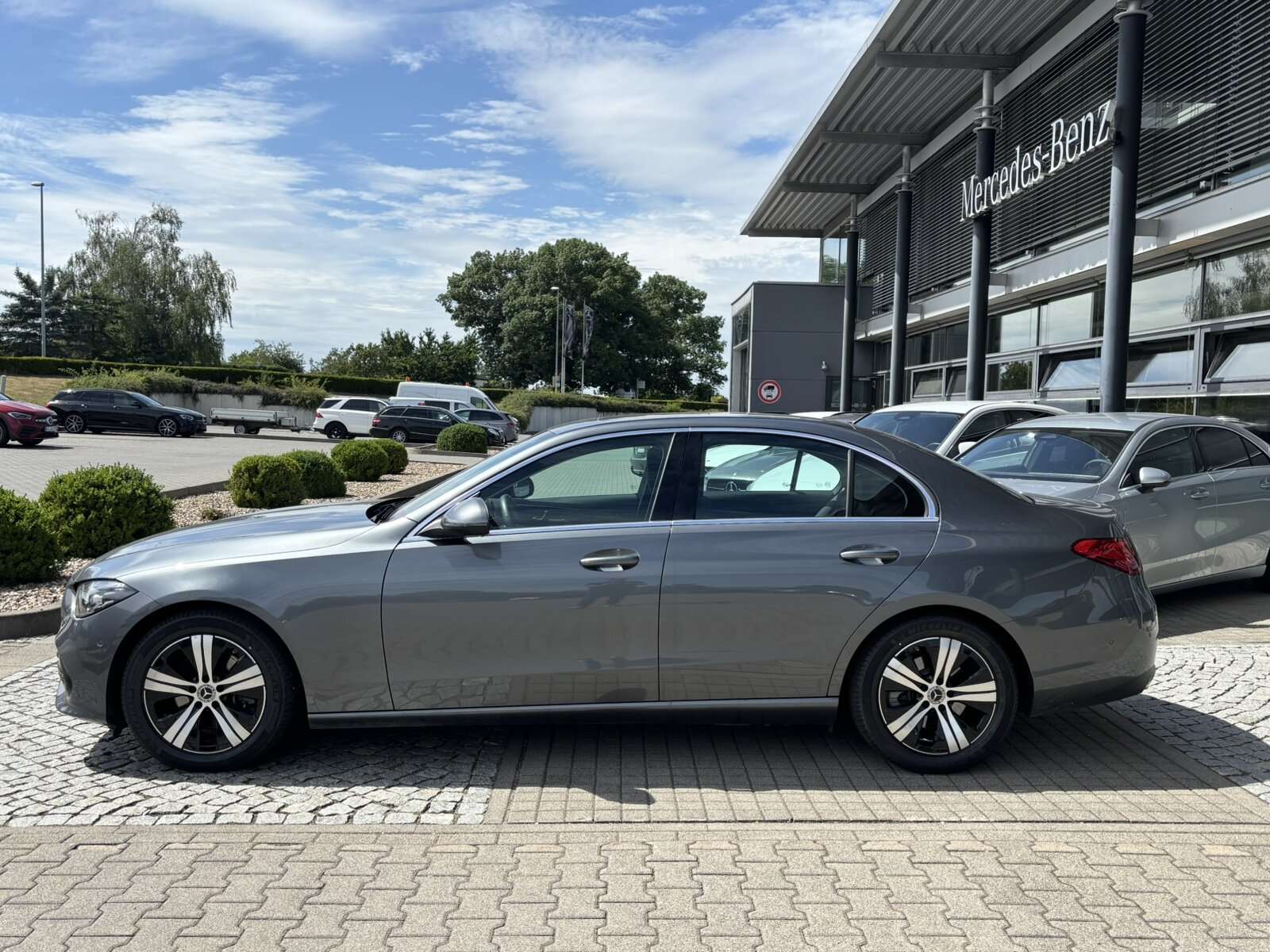 Mercedes-Benz C 220