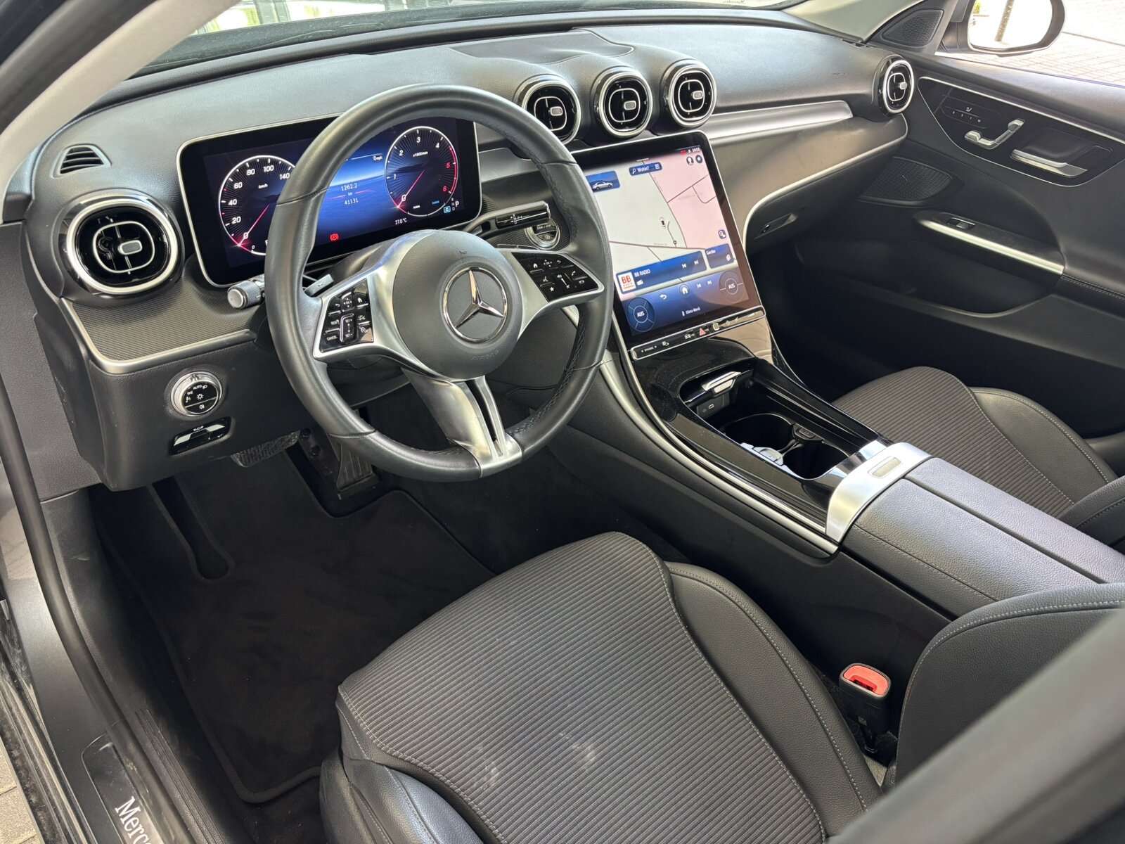 Mercedes-Benz C 220