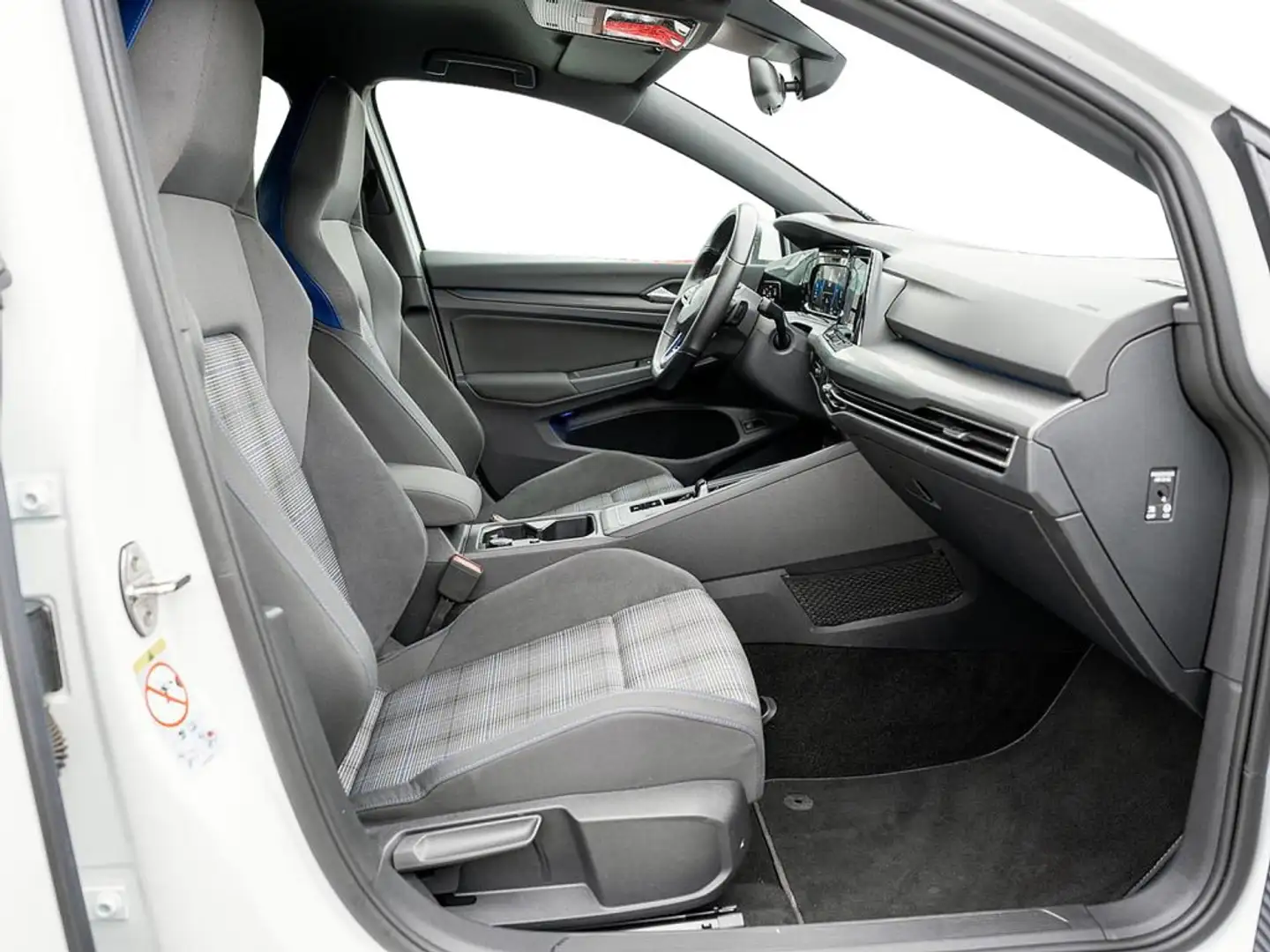 Volkswagen Golf VIII 1.4 TSI GTE eHybrid NAVI LED APP-CO Weiß - 2