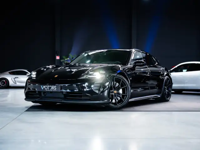 Porsche Taycan GTS ST - Full Option - Rear Axle Steering - PDCC -