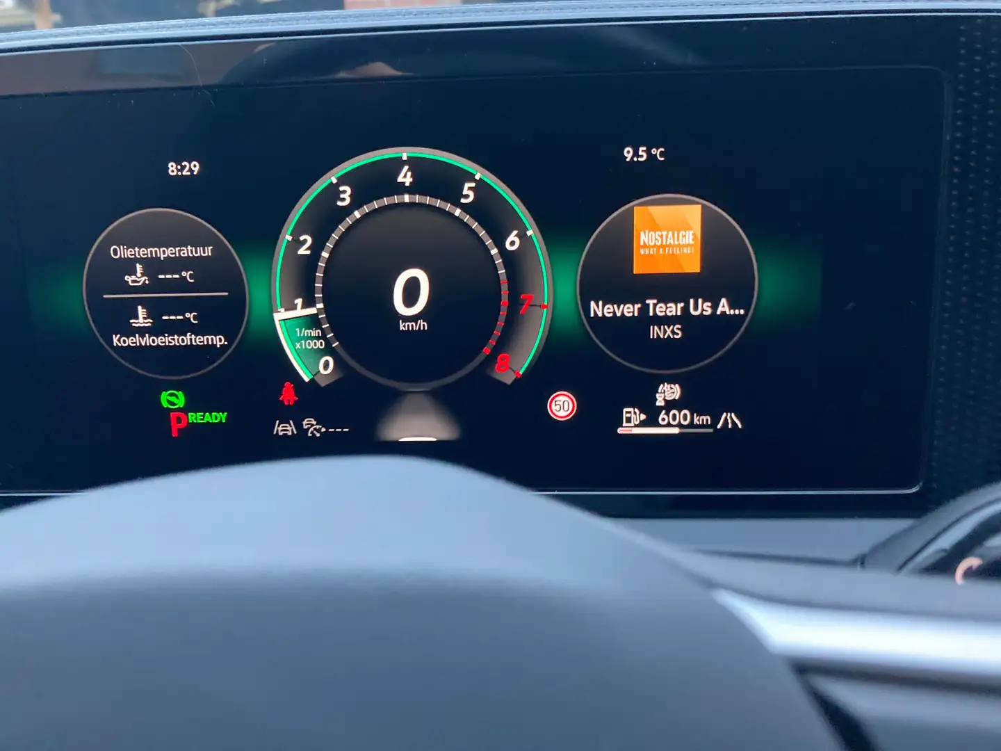 Volkswagen Tiguan Tiguan 1.5 eTSI OPF DSG Life Gris - 2