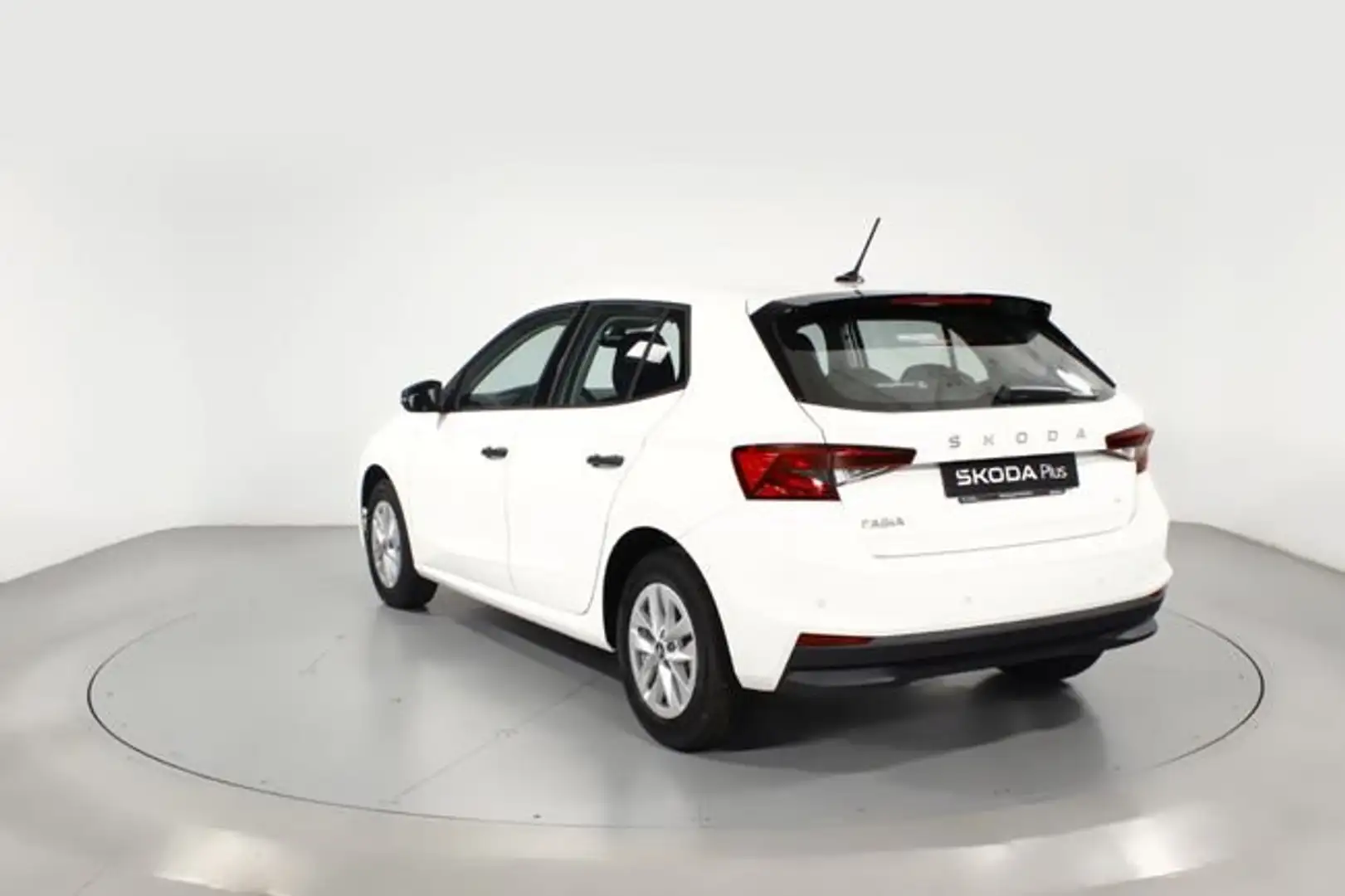 Skoda Fabia 1.0 TSI Essence 70kW Blanco - 2
