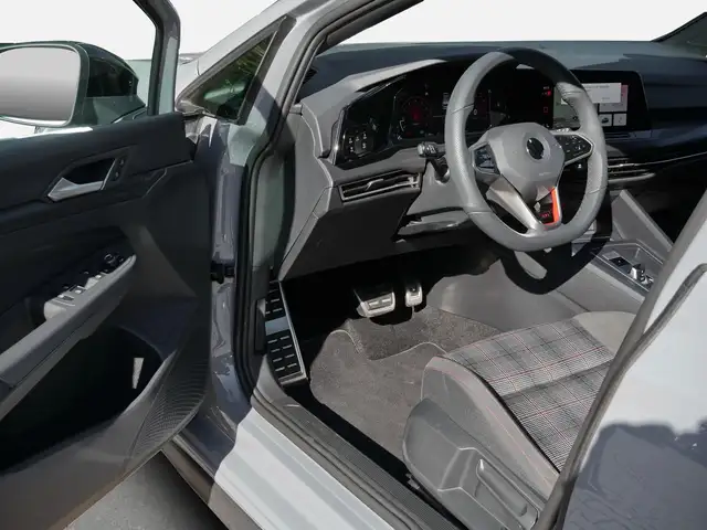 Volkswagen Golf view 14