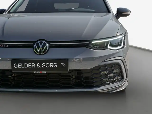 Volkswagen Golf view 12