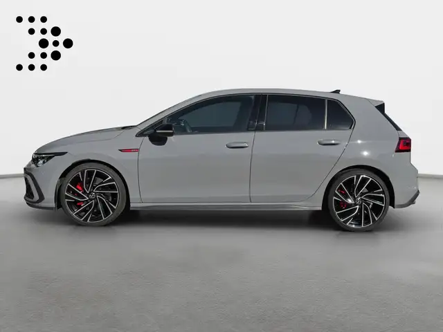 Volkswagen Golf view 3