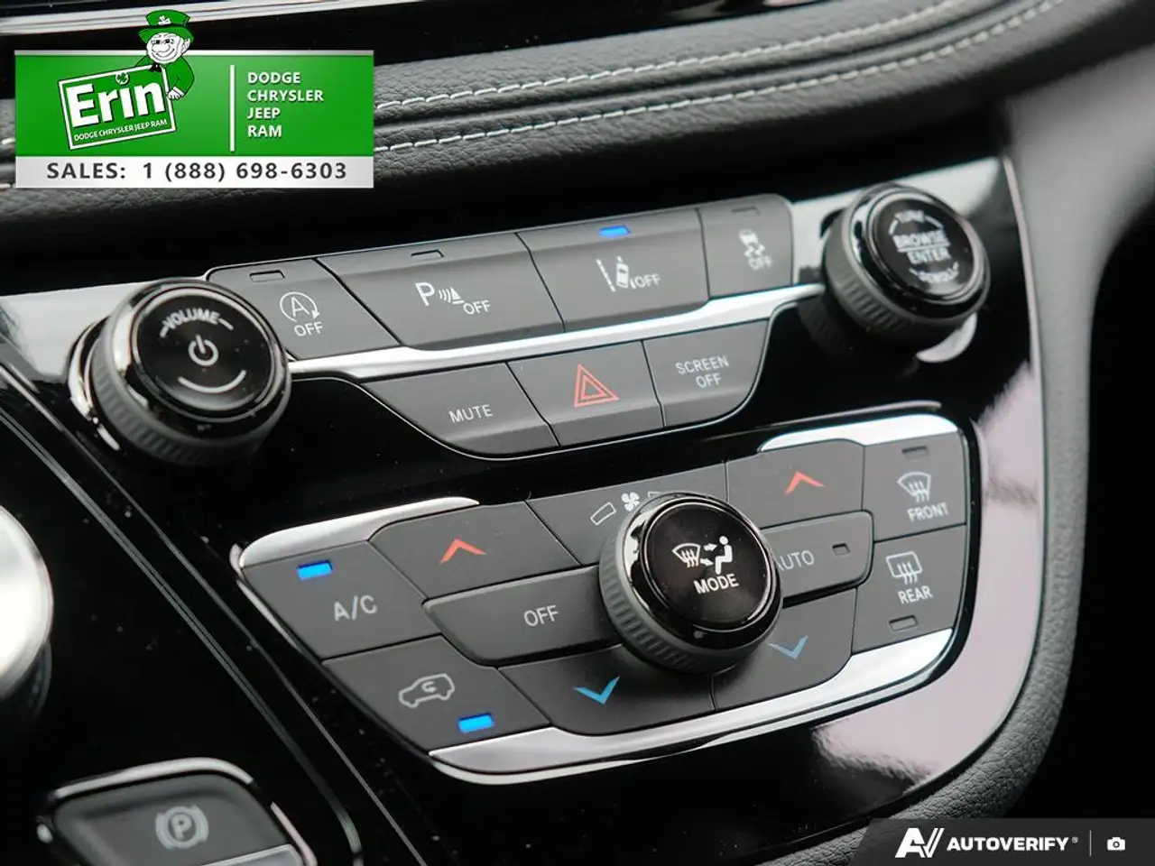 Chrysler Pacifica снимка Chrysler Pacifica