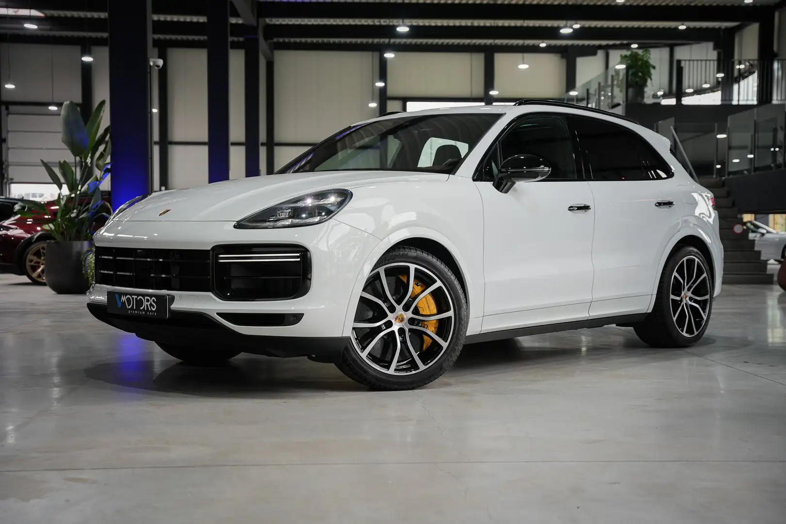 Porsche Cayenne Turbo S 4.0 V8 PHEV - ACC - pano - sportuitlaat Wit - 2