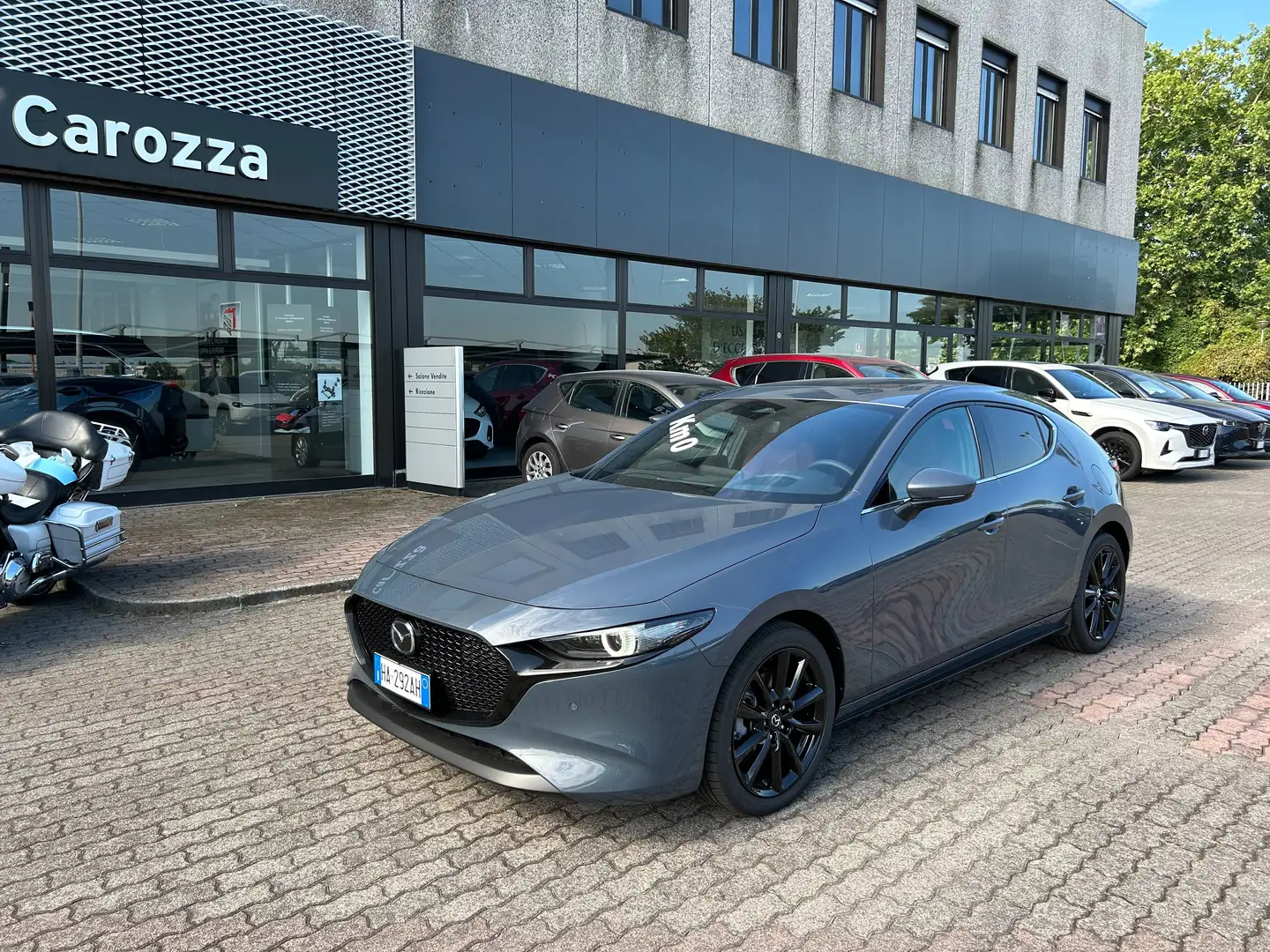 Mazda 3 3 IV 5 porte 5p 2.0 m-hybrid TAKUMI AT Grigio - 1