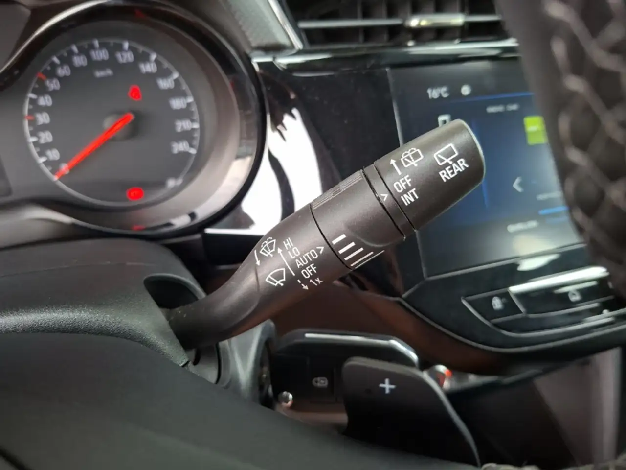 Opel Corsa F Edition 1.2 °LED°SHZ°AppleCarplay°PDC°, миниатюра 18