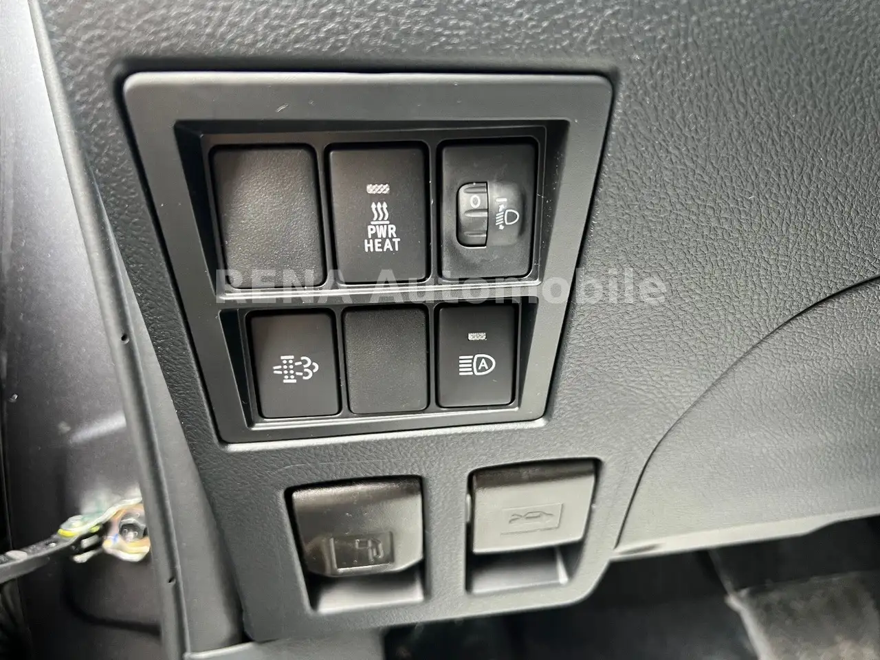 Toyota Hilux Comfort 2.8 DOKA *APP*DAB*ACC*SHZ*2026* 16