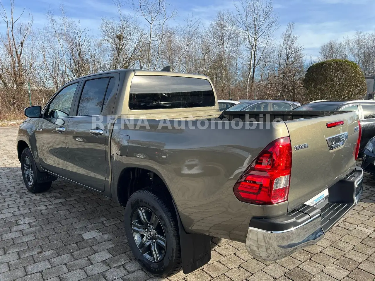Toyota Hilux Comfort 2.8 DOKA *APP*DAB*ACC*SHZ*2026* 8