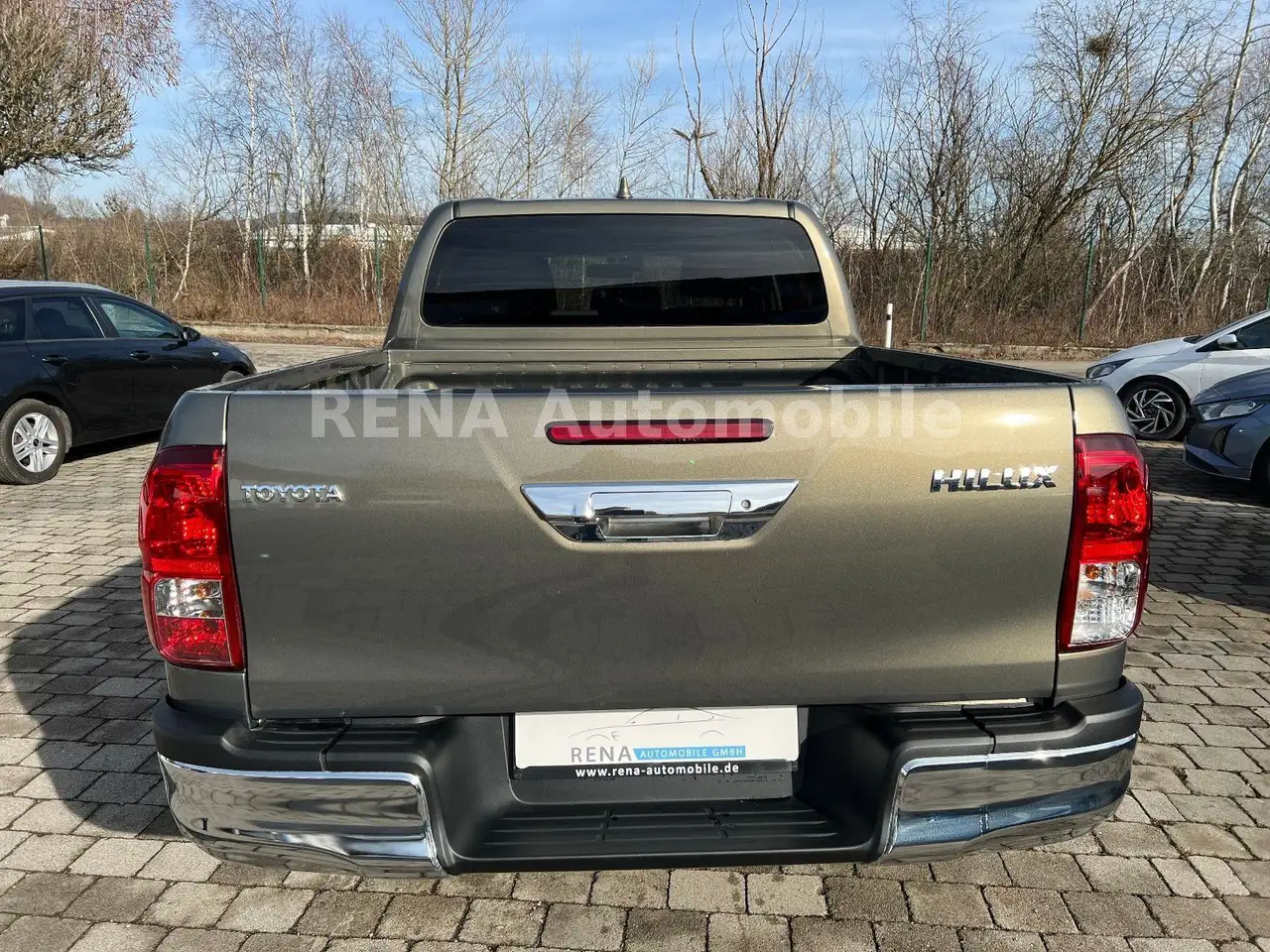 Toyota Hilux Comfort 2.8 DOKA *APP*DAB*ACC*SHZ*2026* 7
