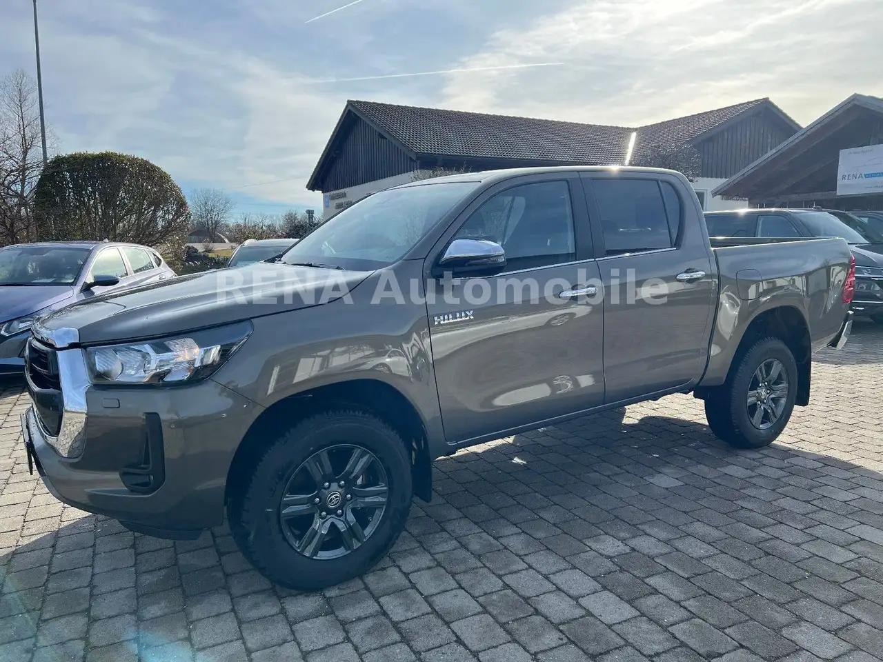 Toyota Hilux Comfort 2.8 DOKA *APP*DAB*ACC*SHZ*2026* 2