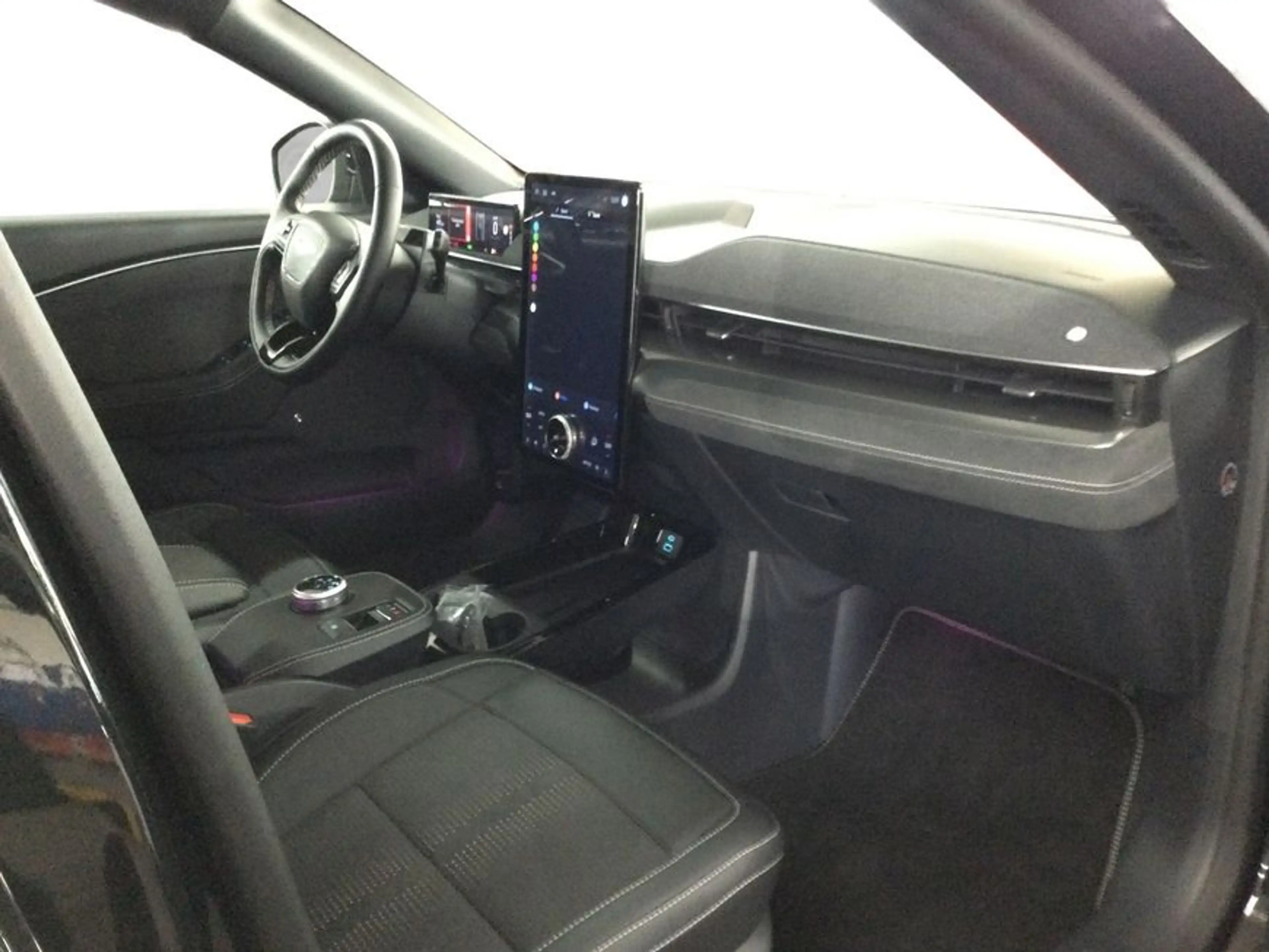 Ford Mustang Mach-E AWD GT 358 kW, 5-türig (Strom) — photo 10