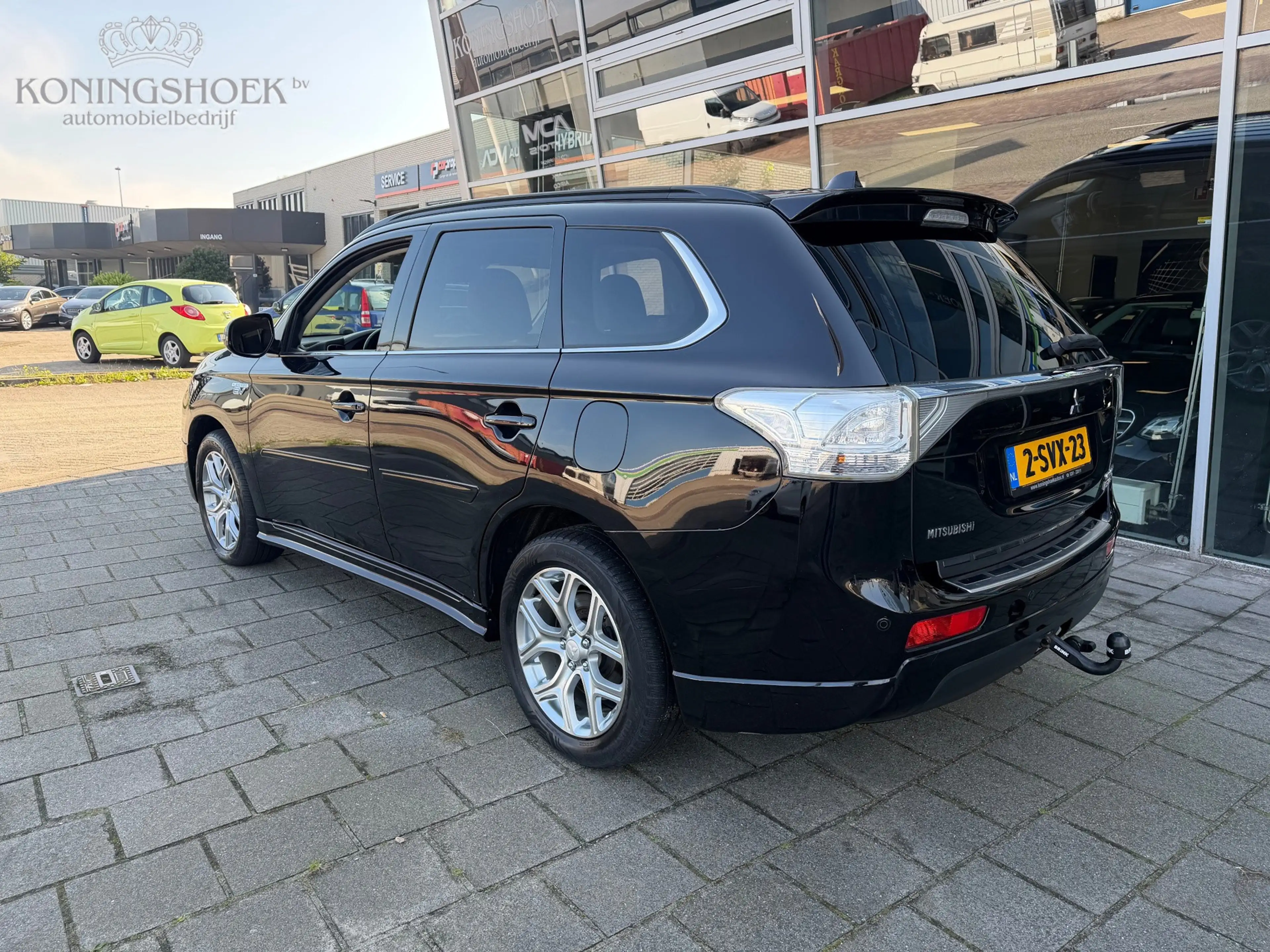 Mitsubishi Outlander 2.0 PHEV Instyle+ — photo 9