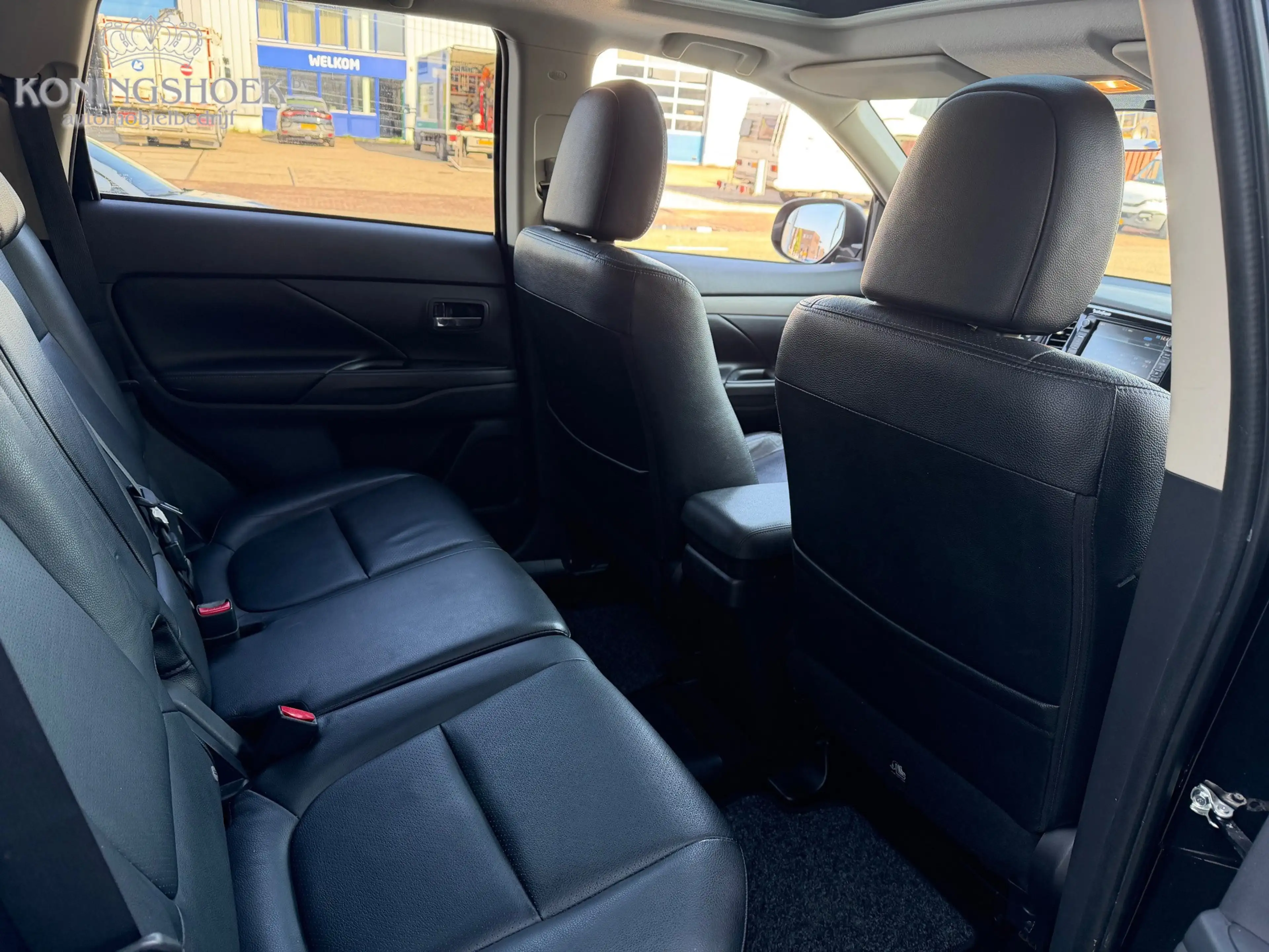 Mitsubishi Outlander 2.0 PHEV Instyle+ — photo 6