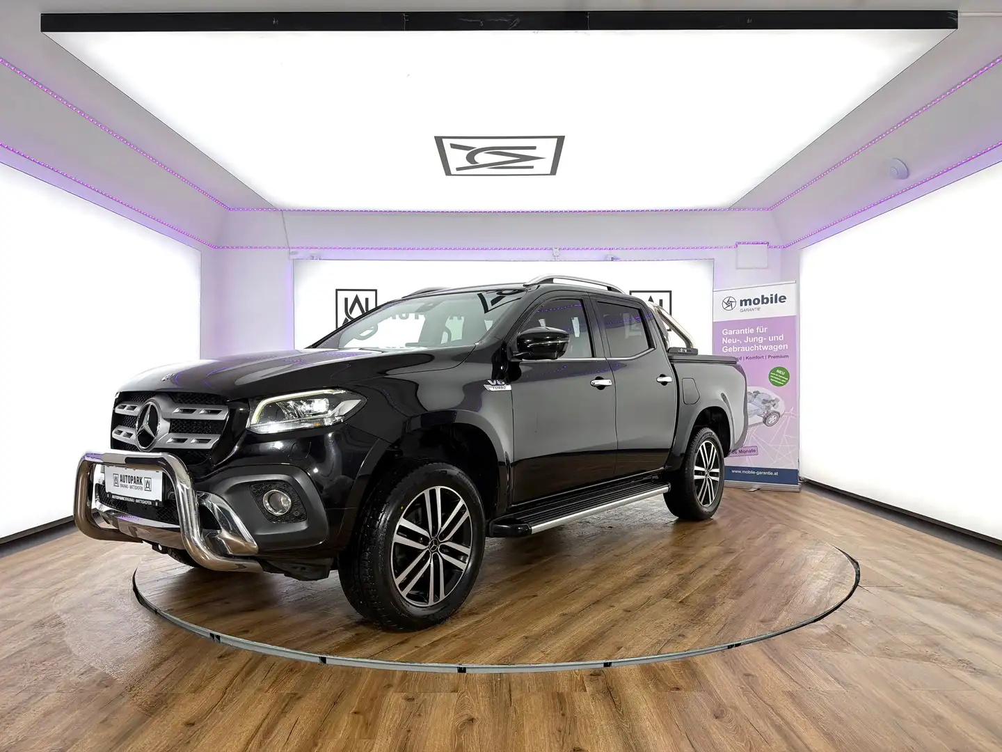 Mercedes-Benz X 350 d 4Matic Power Aut. *360*AHK*SZH* Schwarz - 2