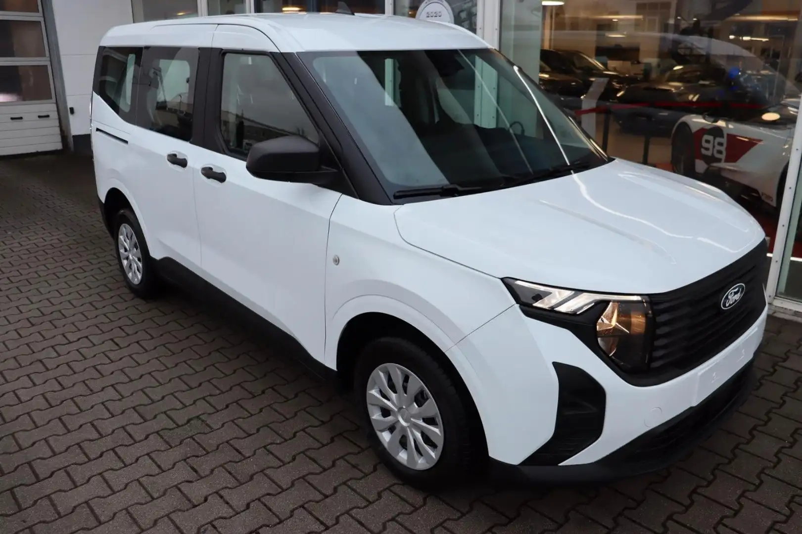 Ford Tourneo Courier 1.0 EcoB. SYNC 4 NEUES MODELL Білий - 2