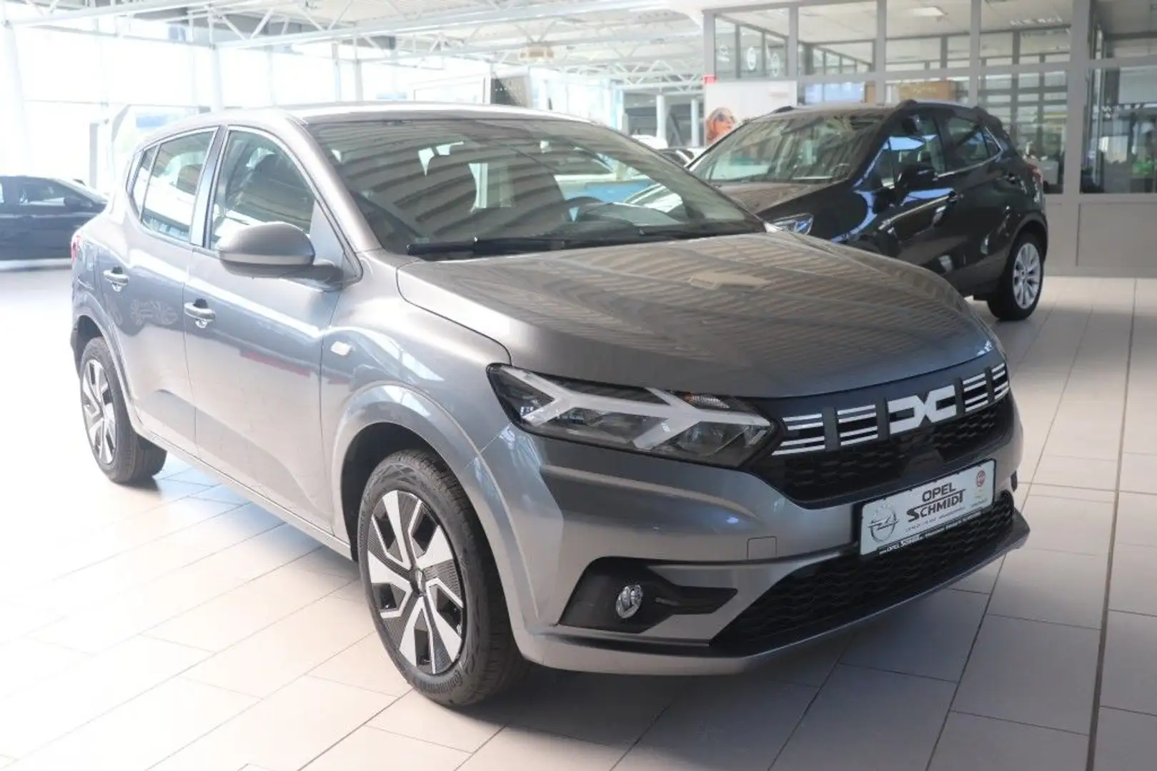 Dacia Sandero TCe 90 Expression Grijs - 2