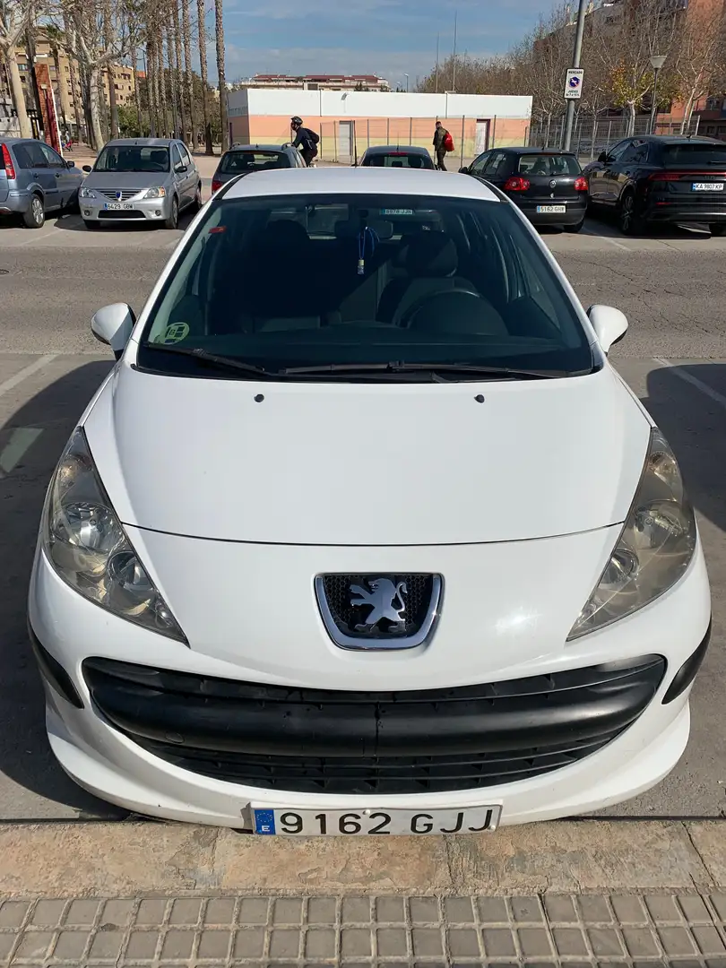Peugeot Urban 1.4 HDI 70cv Blanco - 1