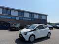 Toyota Aygo 1.0 VVT-i | X-Play 5-Drs | Airco | Navi Blanc - thumbnail 2