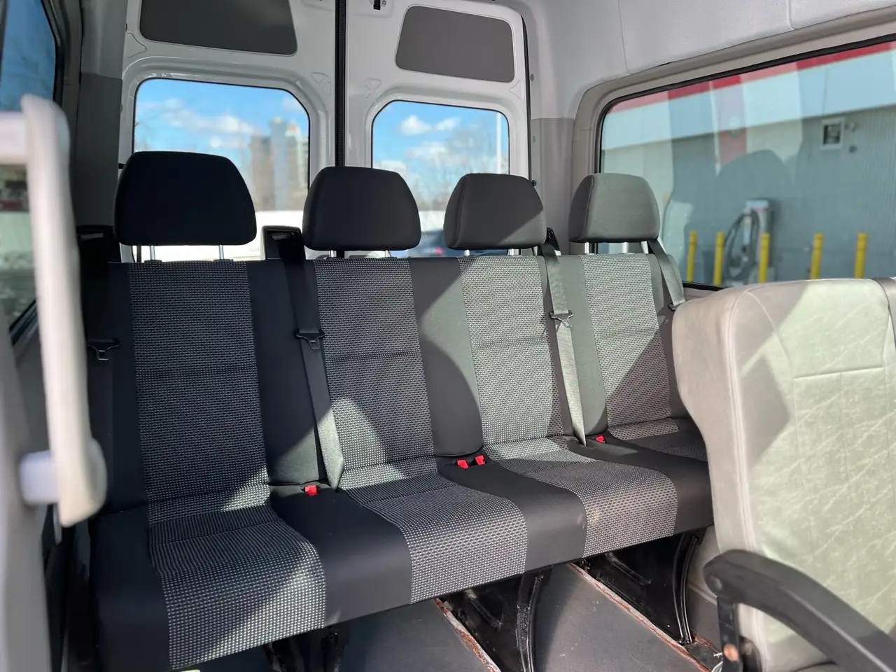 Mercedes-Benz Sprinter снимка Mercedes-Benz Sprinter