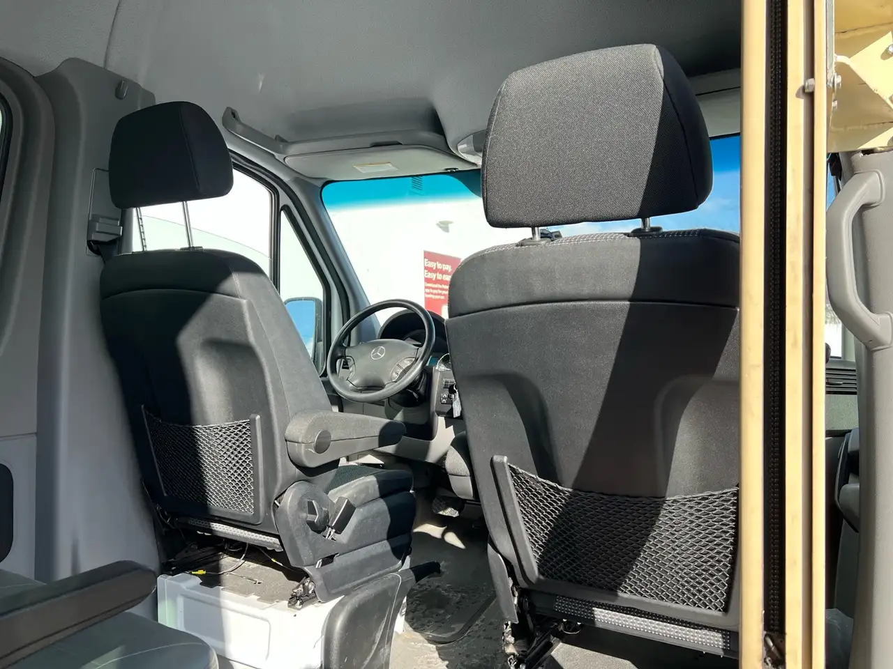 Mercedes-Benz Sprinter снимка Mercedes-Benz Sprinter