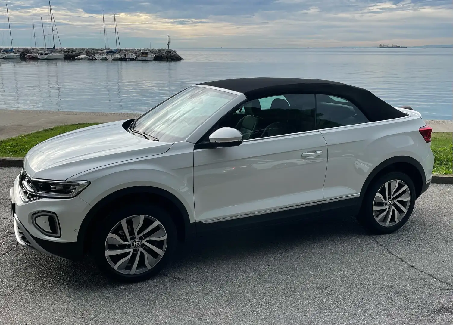 Volkswagen T-Roc Cabriolet 1.0 tsi Style restyling 2022 Bianco - 1