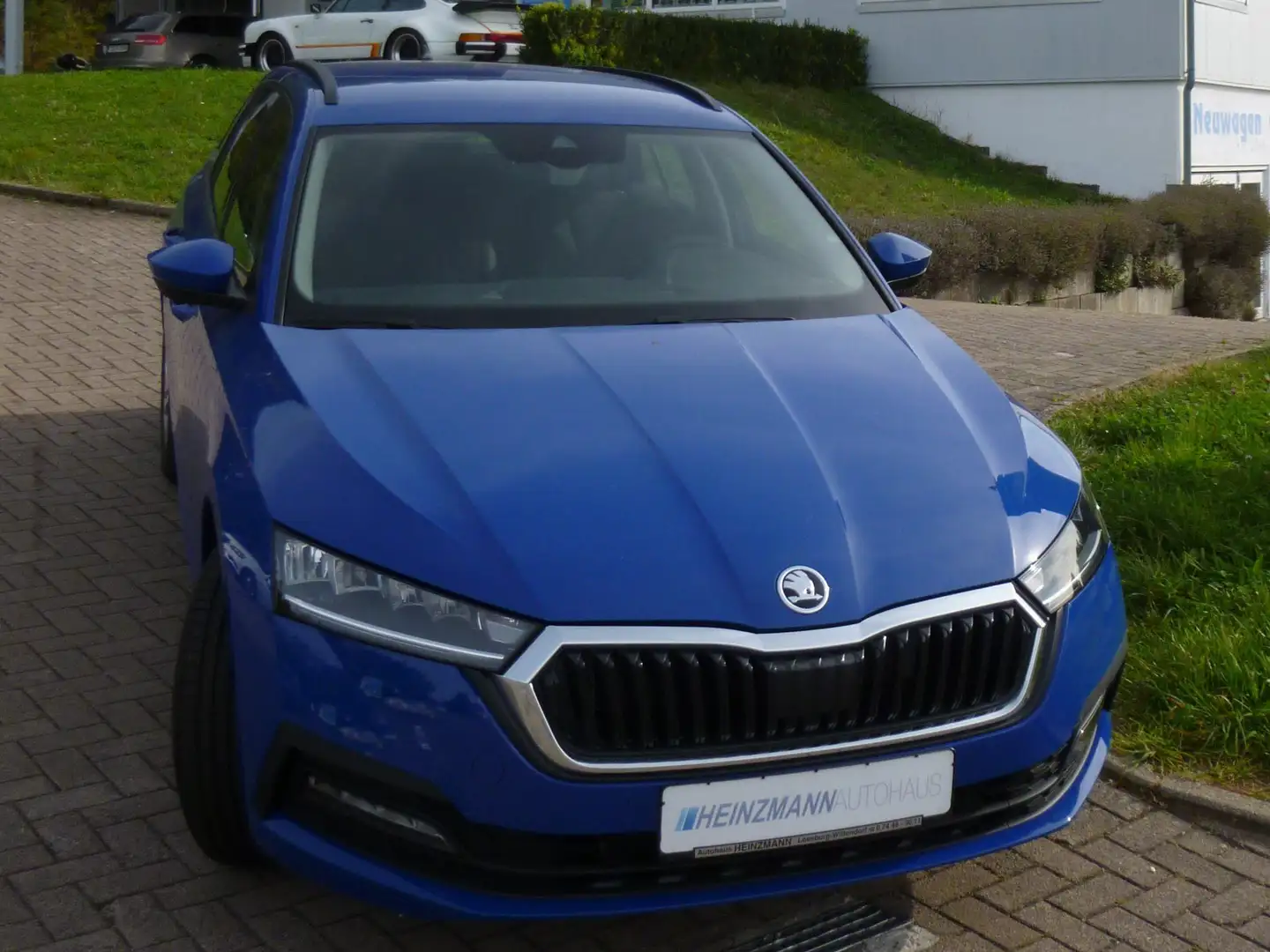 Skoda Octavia Ambition Blue - 1