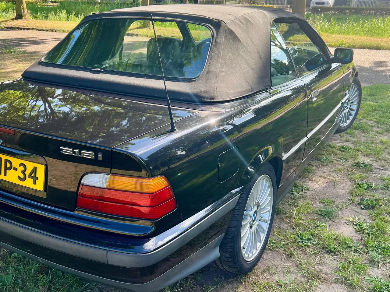BMW 318 E36 cabrio Executive, foto 11