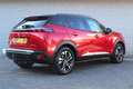 Peugeot e-2008 EV GT 50kWh Rood - thumbnail 2