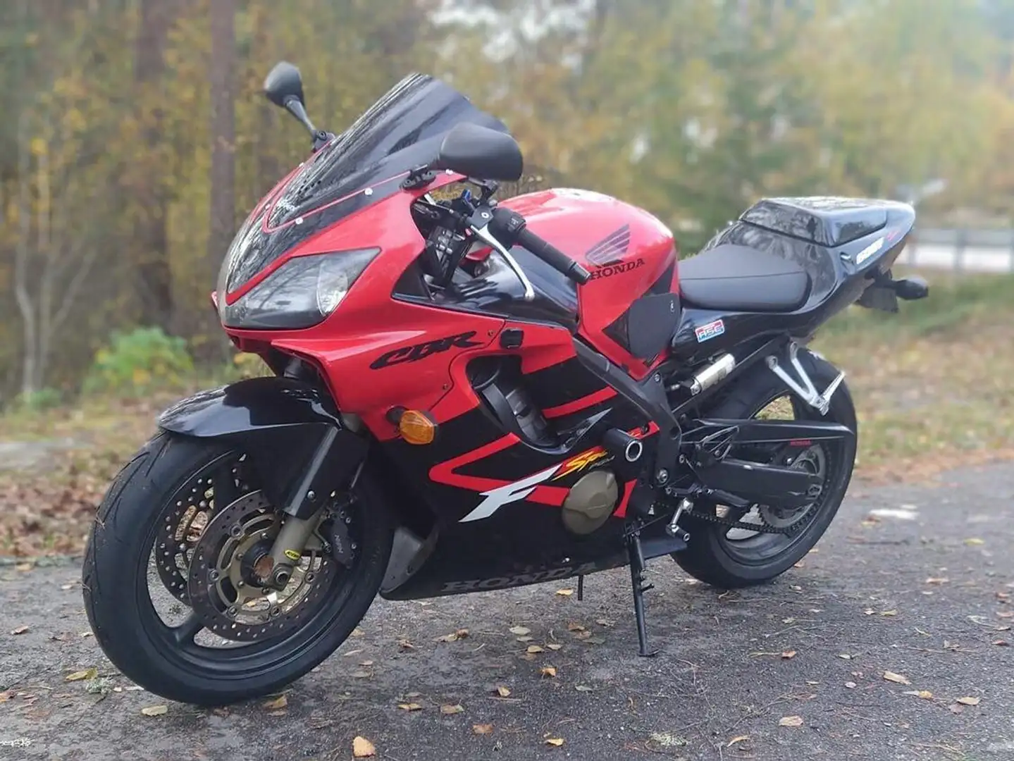 Honda CBR 600 F Rouge - 1