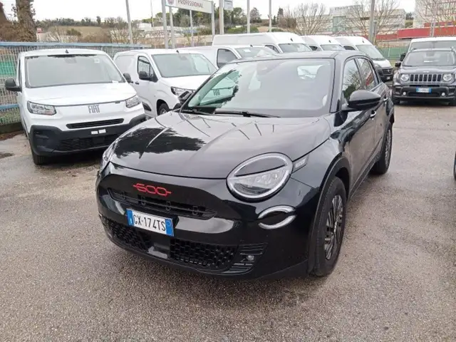 Fiat 600e Elettrica 156cv Red