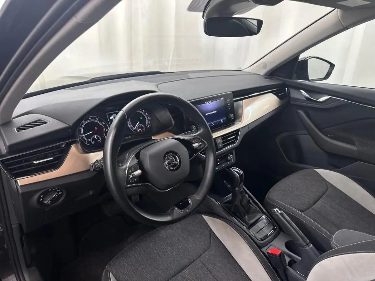 Skoda Kamiq 1.0 TSI — photo 18 sur 25