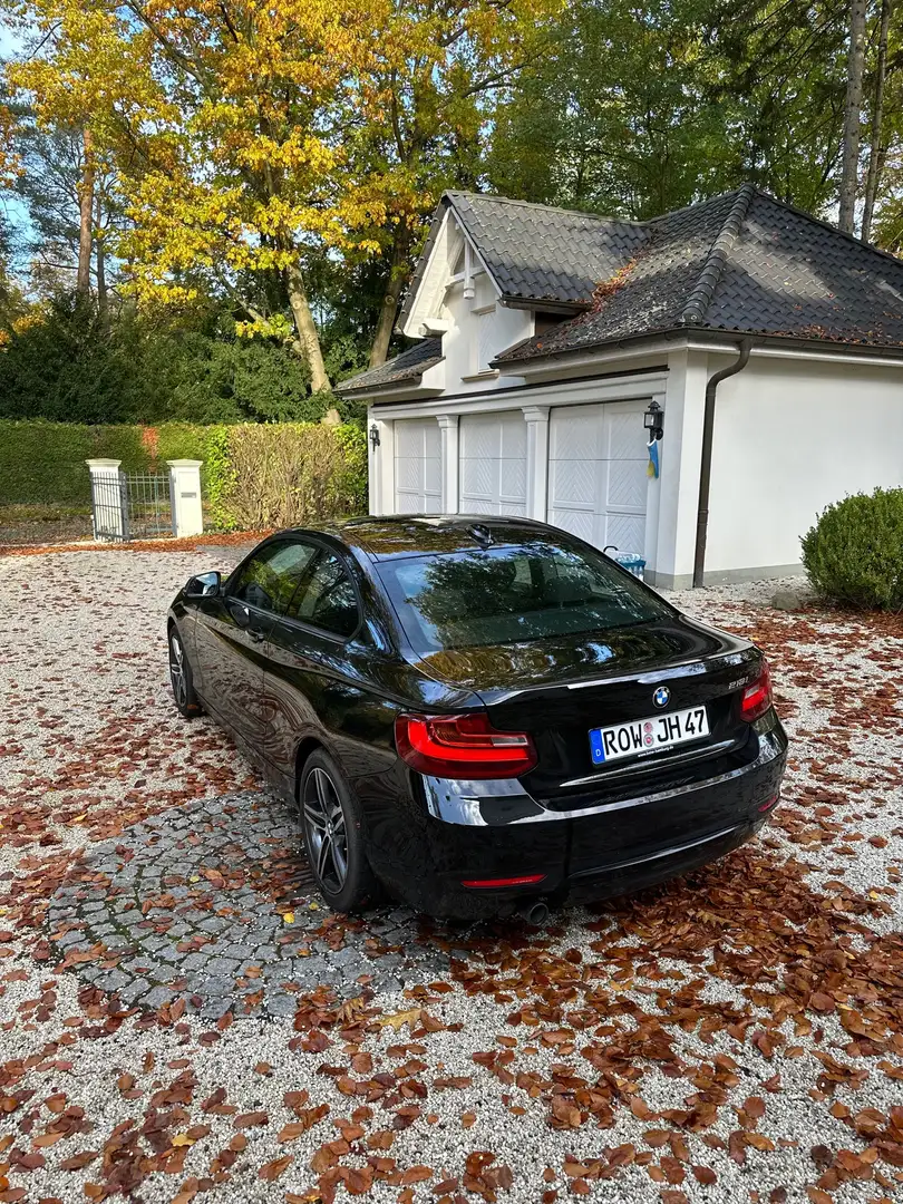 BMW 218 218i Coupe Aut. Sport Line Schwarz - 2