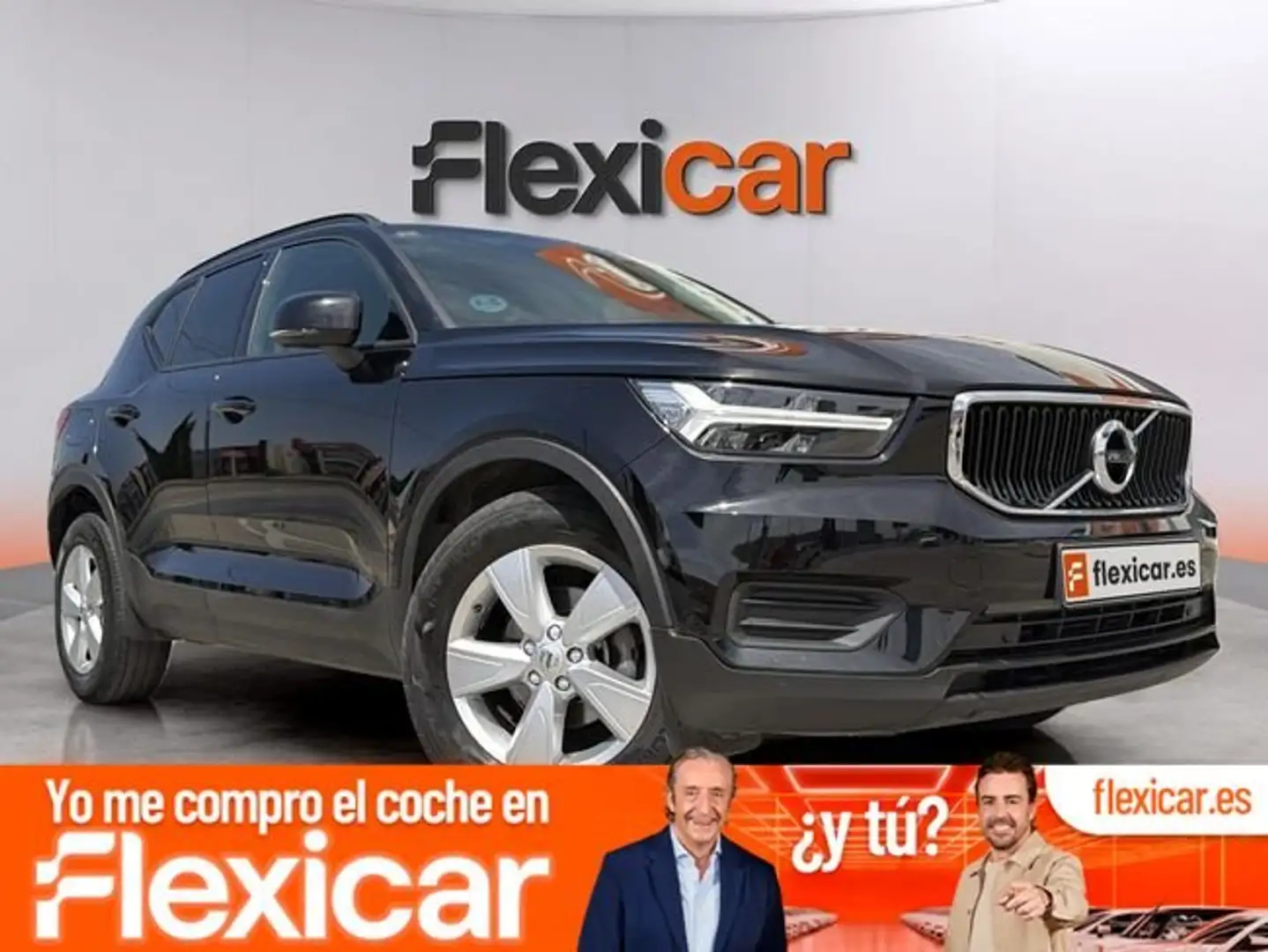 Volvo XC40 T2 Momentum Negro - 1