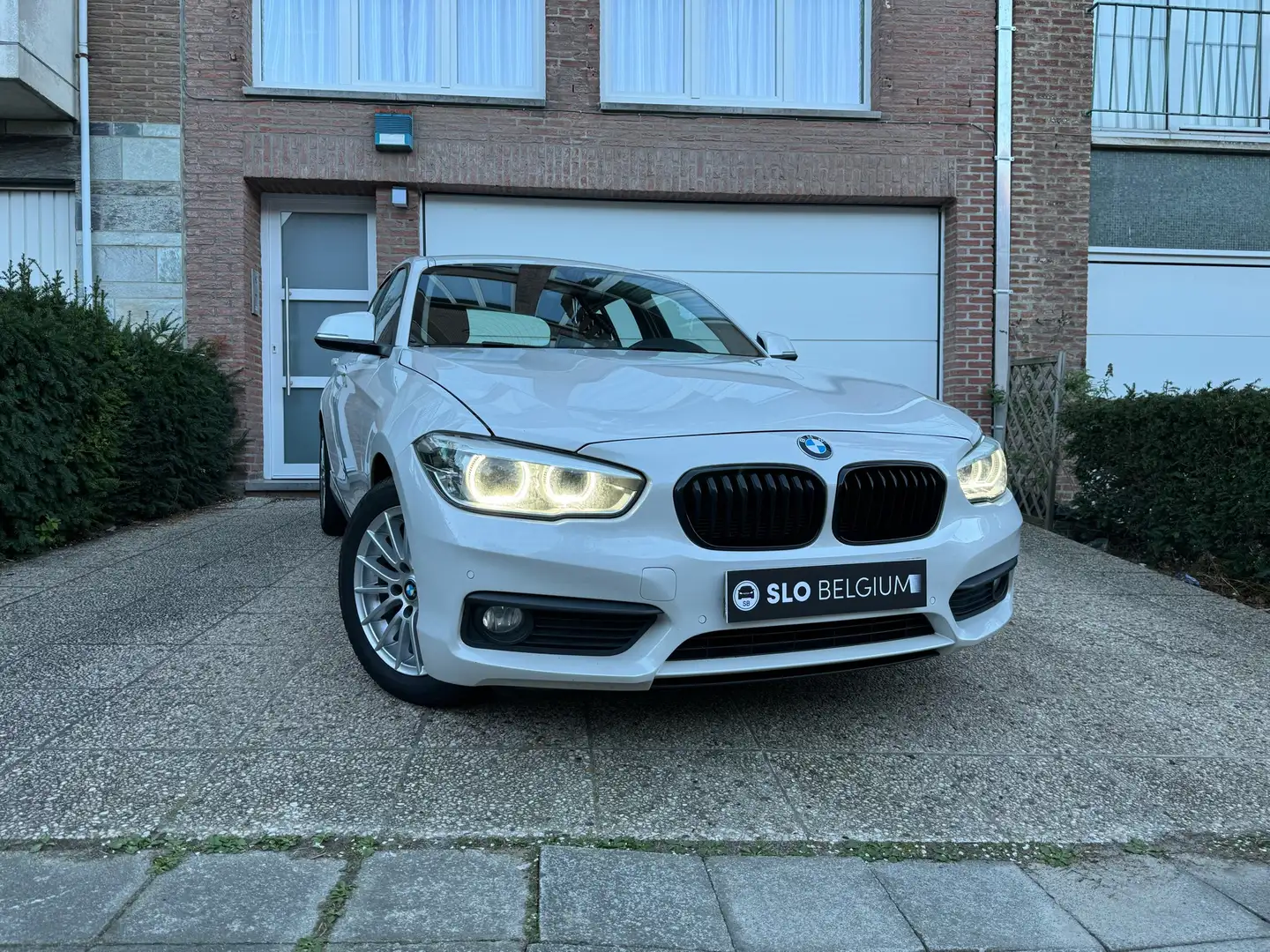 BMW 118 Garantie - LED - Cruise Control - Bluetooth Weiß - 1