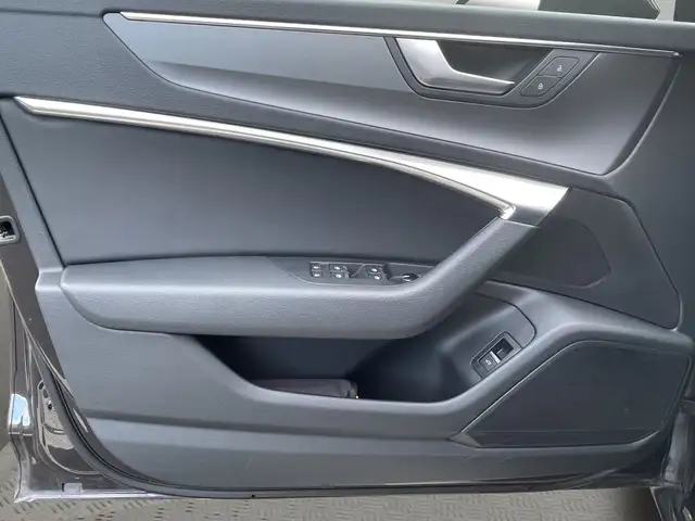 Audi A6 view 15