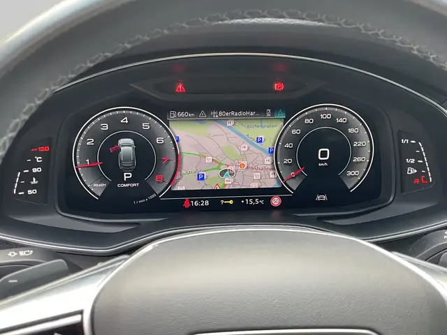 Audi A6 view 12