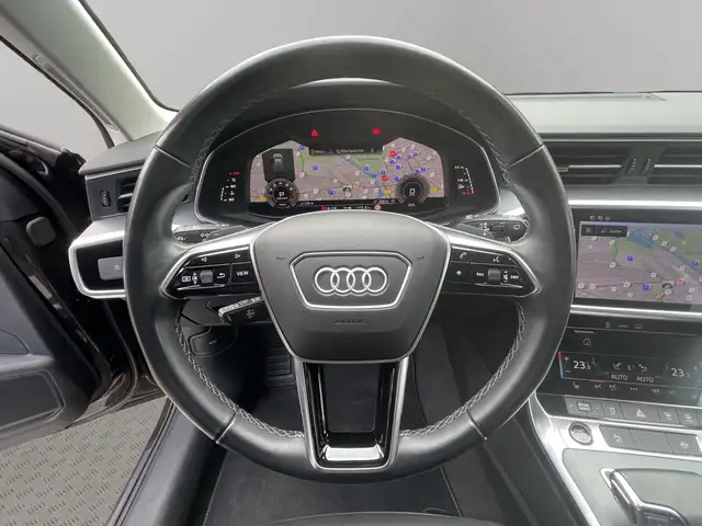 Audi A6 view 11