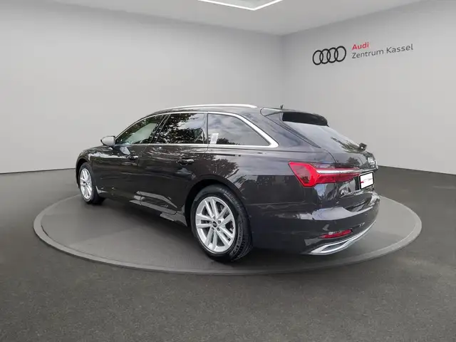 Audi A6 view 4