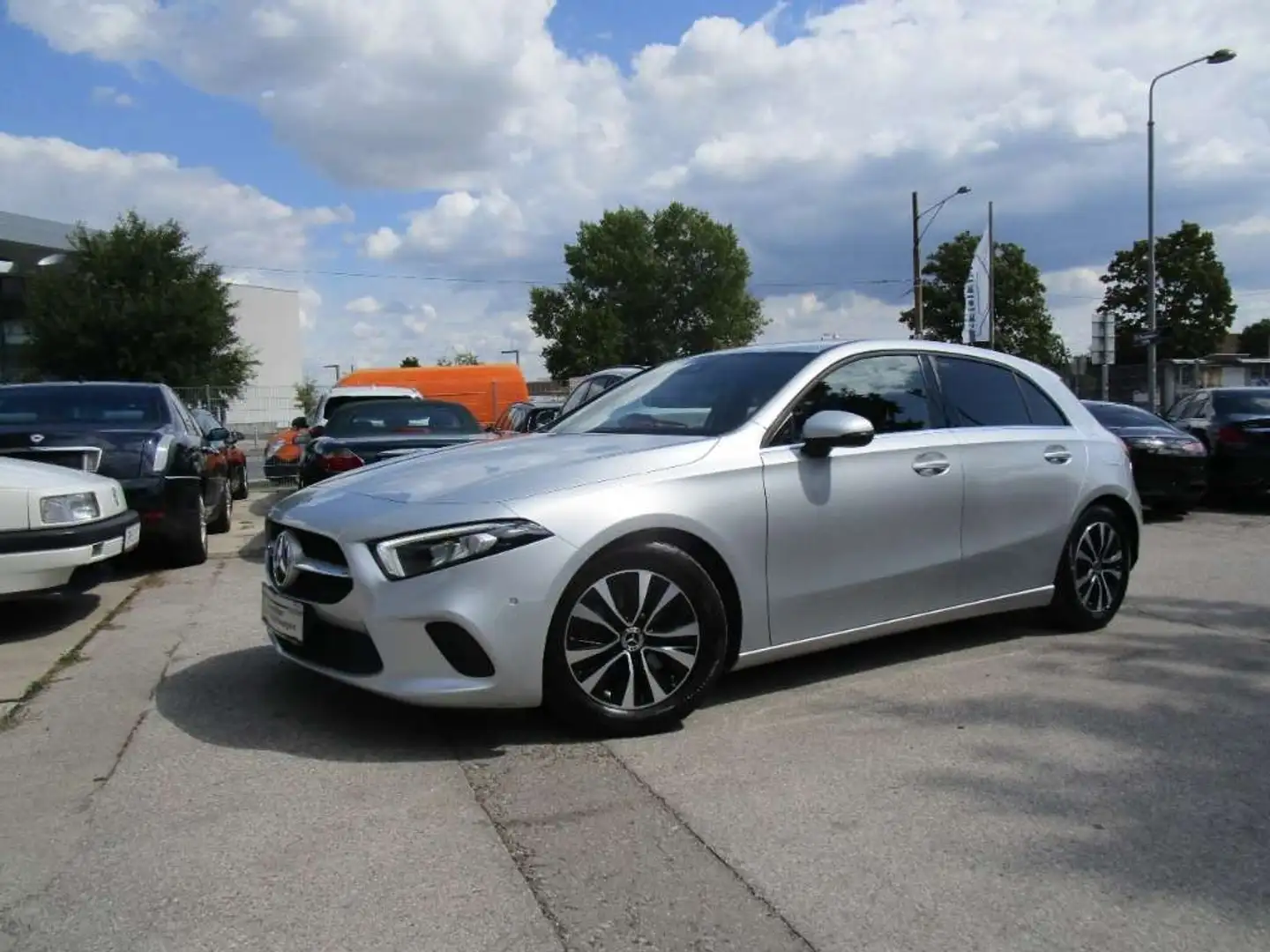 Mercedes-Benz A 200 Aut. Silber - 1