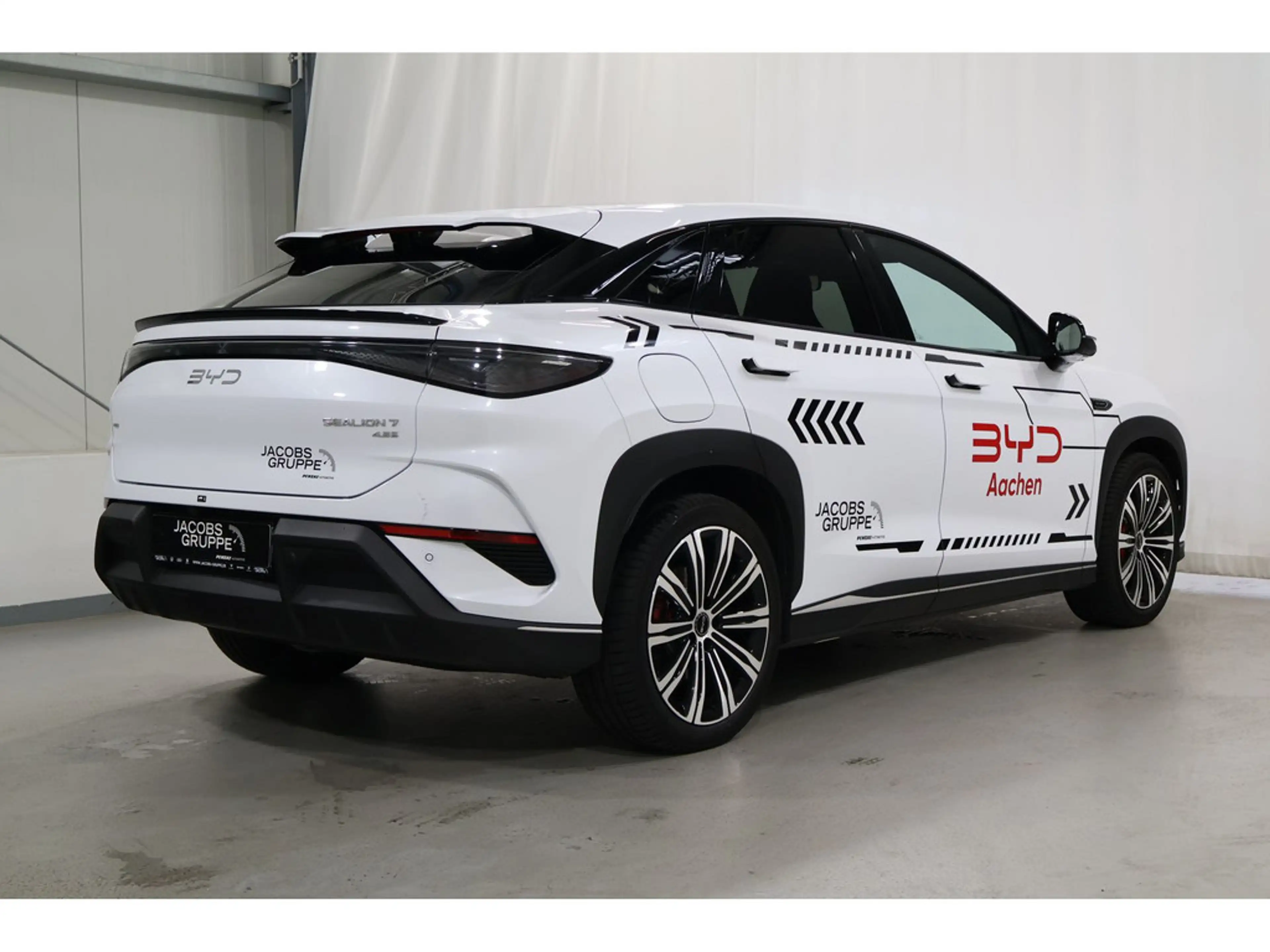 BYD Sealion 7 Excellence AWD — photo 3
