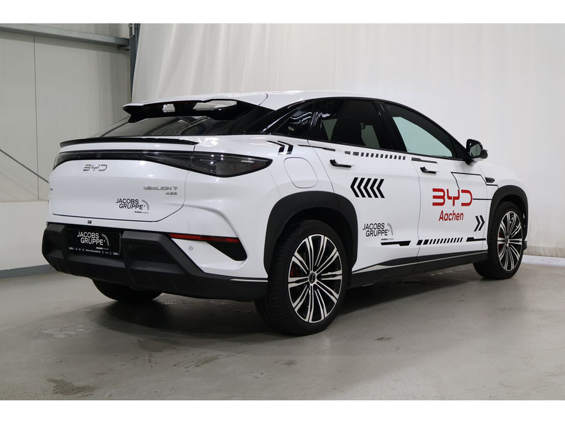 BYD Sealion 7 Excellence AWD — photo 3