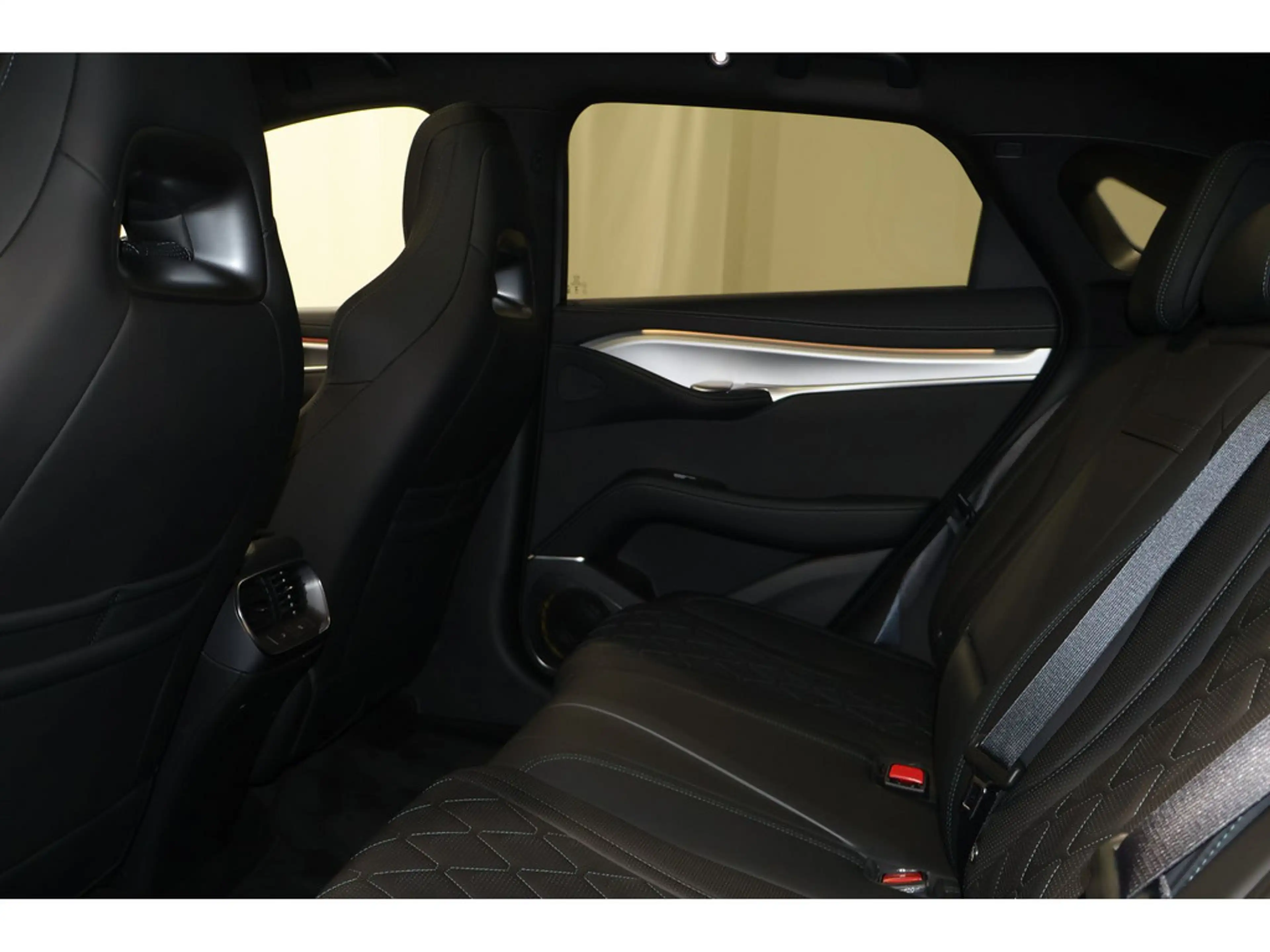 BYD Sealion 7 Excellence AWD — photo 12