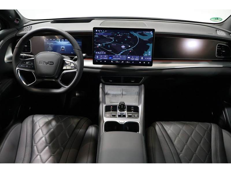 BYD Sealion 7 Excellence AWD — photo 8