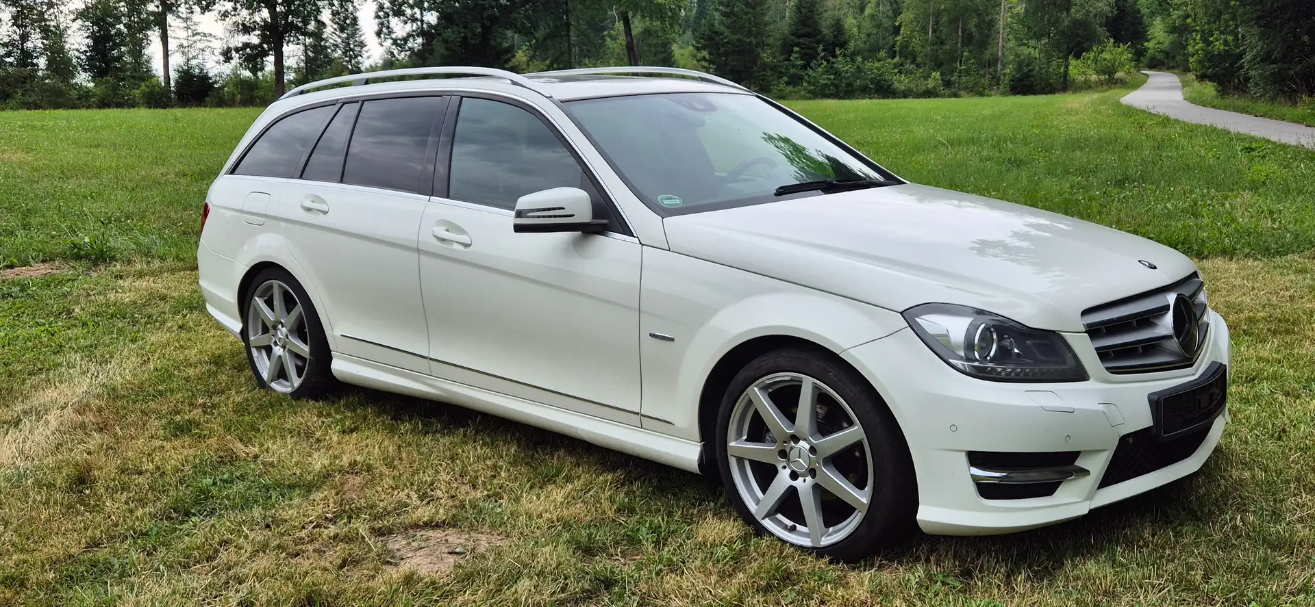 Mercedes-Benz C 250 C 250 T CDI DPF (BlueEFFICIENCY) 7G-TRONIC Avantga Weiß - 2