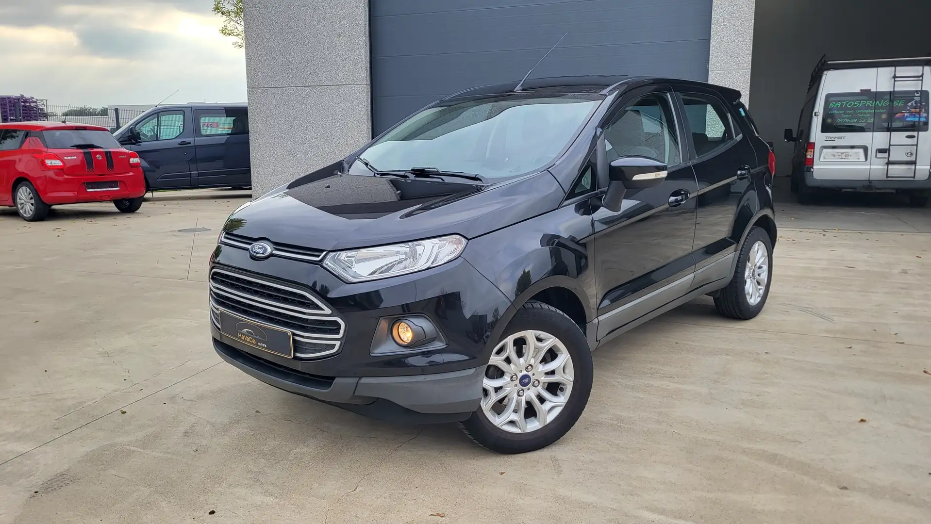 Ford EcoSport 1.5 Benzine Euro6b 12/2015 Gekeurd voor verkoop Zwart - 1