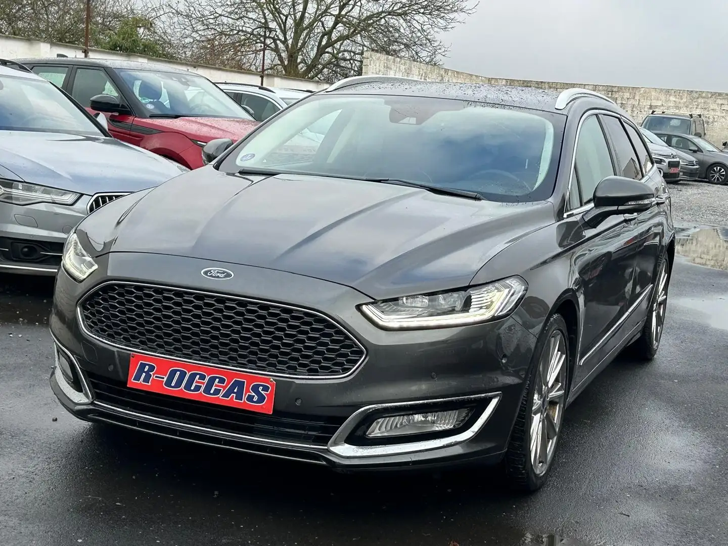Ford Mondeo Mondeo 2.0 EcoBoost VIGNALE 240CH FULL OPTIONS Gris - 1